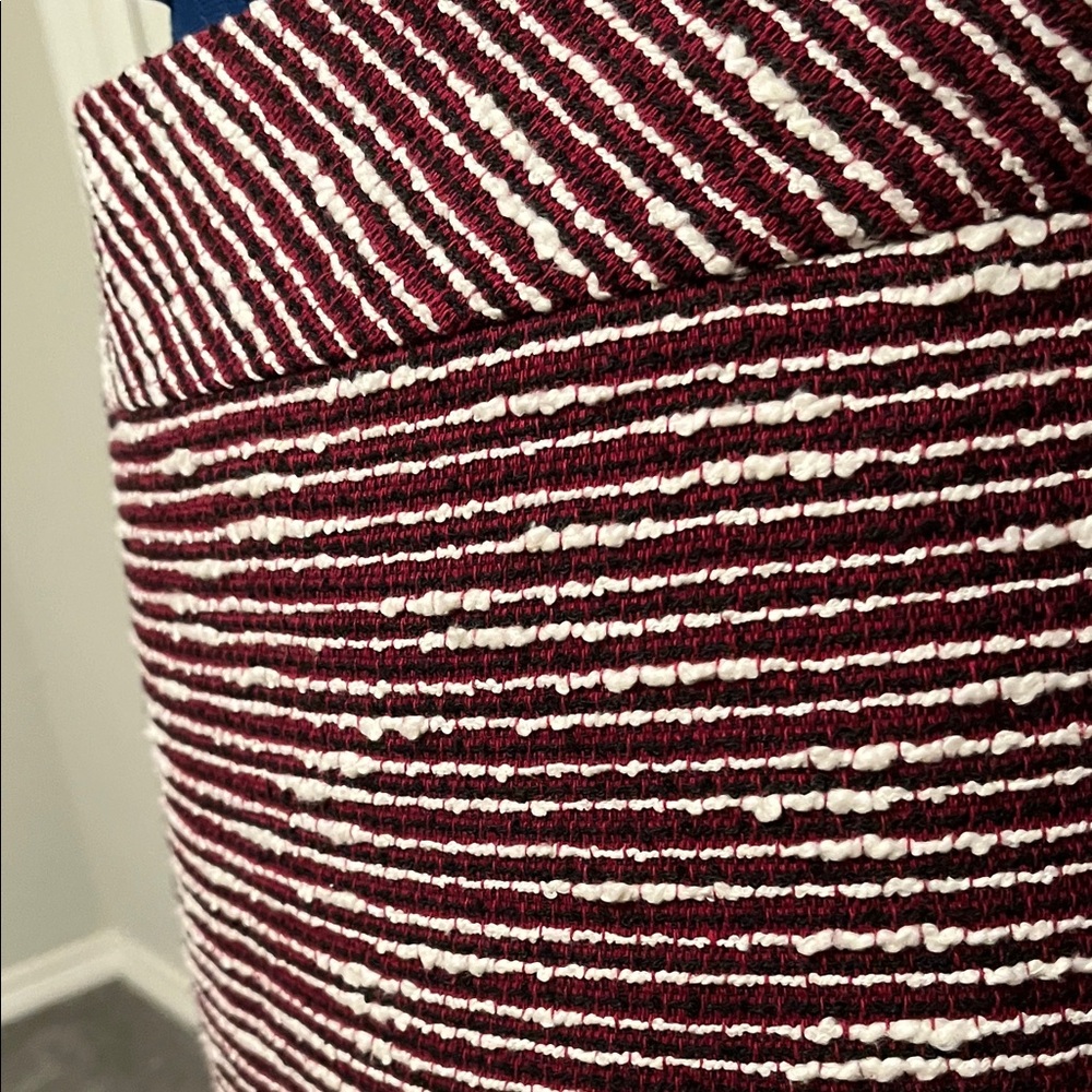 LOFT Tweed Striped M Burgundy & White Boucle Mini Pencil Skirt Sz 8P Ann Taylor - Picture 6 of 14